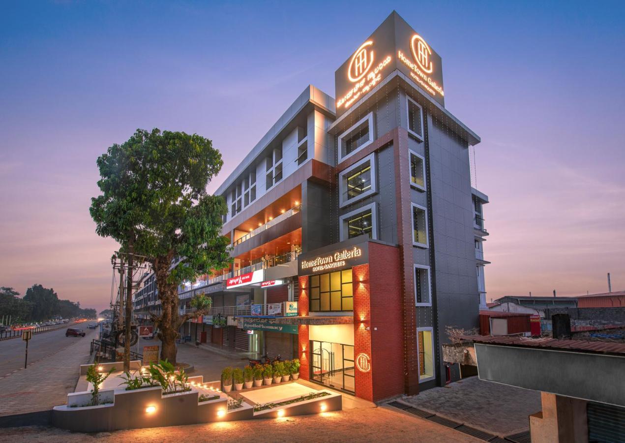 Hometown Galleria Manipal Ngoại thất bức ảnh