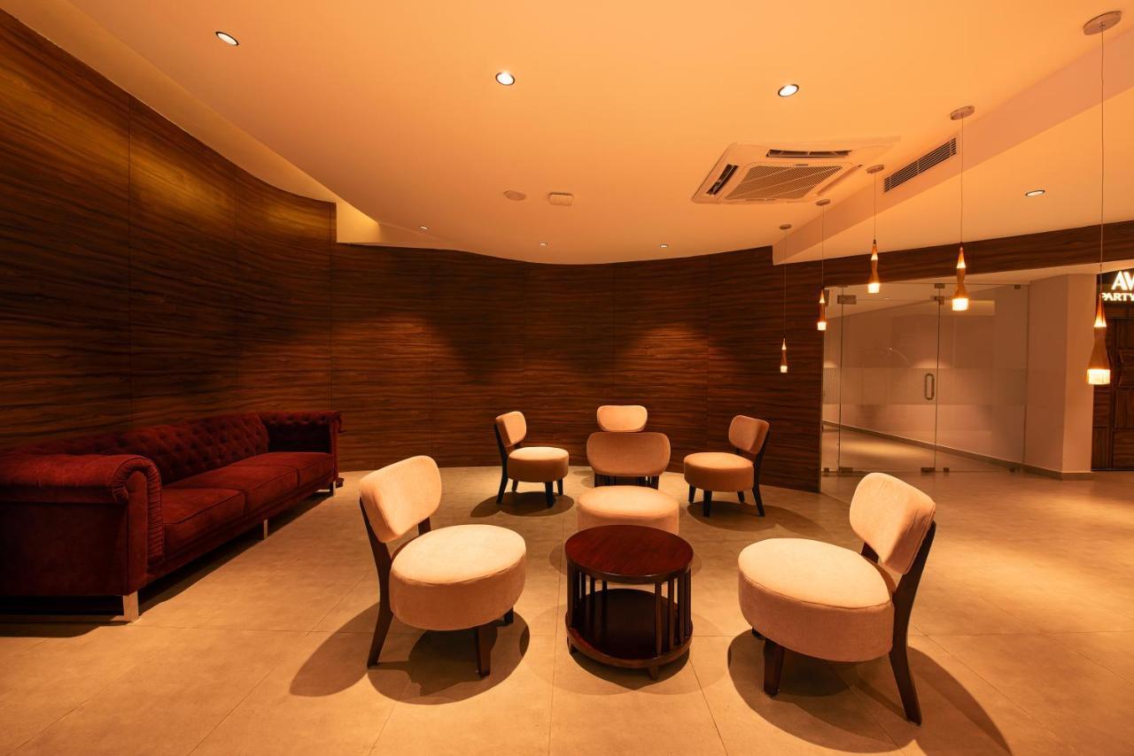Hometown Galleria Manipal Ngoại thất bức ảnh